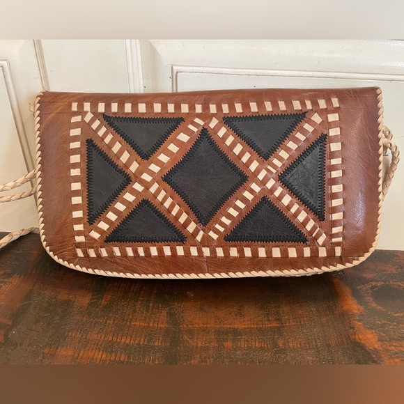 Vintage New Boho Diamond Pattern hand stitched Leather crossbody Bag purse - Picture 2 of 16